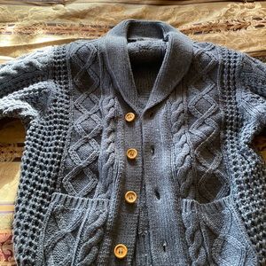 Huband knit cardigan sweater size large pre owned